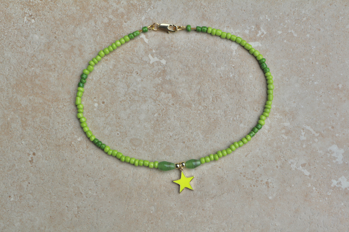 choker verde